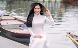 Bất ngờ với nghề tay trái của Trần Tiểu Vy trước khi đăng quang Hoa hậu Việt Nam