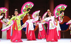 12 nghệ sĩ quốc tế biểu diễn tại Lễ hội văn hóa ẩm thực Việt Nam - Hàn Quốc 2016