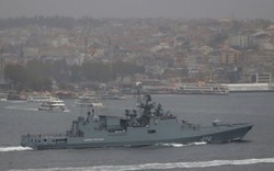 Tàu khu trục Nga rầm rộ tới Syria
