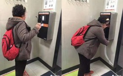 Sáng kiến lạ bất thành của Bắc Kinh ngăn du khách trộm giấy vệ sinh
