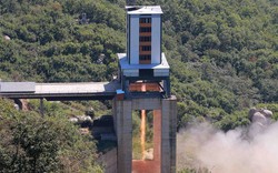 Triều Tiên vừa thử động cơ tên lửa: Mỹ cảnh giác sóng gió