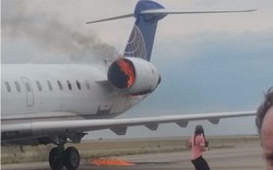 Hàng khách rúng động khi động cơ máy bay bốc cháy ngùn ngụt