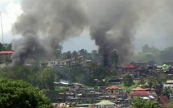 Philippines “oằn mình” trước IS, Mỹ bất ngờ tính không kích?