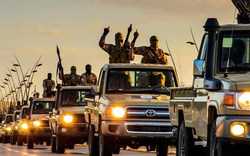 Thất trận Syria, IS bật trỗi dậy trên khắp Libya