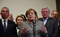 Đức chìm trong khủng hoảng: Thủ tướng Angela Merkel gặp nguy