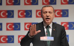 Gặp khó với Macron, Thổ Nhĩ Kỳ vội tìm cánh cửa Đức