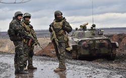 Đức bất ngờ sát cánh Nga đập tan xung đột Ukraine