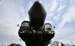 Cận cảnh ICBM hạt nhân kèo nhà cái w88a rầm rập tới Moscow