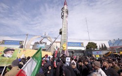 Sức ép Tây phương đến hạn chót: Không ngăn được hỏa lực tên lửa Iran