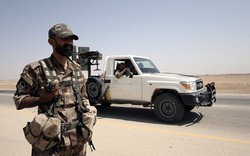 Chiến trường Syria chưa yên: Mỹ tiếp hỏa lực hạng nặng tới Deir ez-Zor
