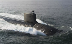 Mỹ ráo riết phá vây tàu ngầm Nga khắp châu Âu