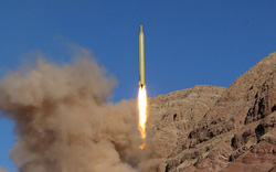 Thực hư tên lửa Iran “tung hoành” Iraq: Khuynh đảo Trung Đông?