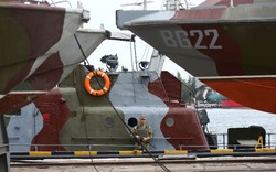 Sóng ngầm Ukraine – Nga kịch liệt tại biển Azov