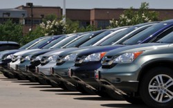 Bộ Công Thương: Mong manh kỳ vọng mua ô tô giá rẻ
