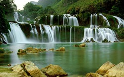 Sơn Đoòng và thác Bản Giốc lọt top kỳ quan thiên nhiên đẹp nhất châu Á