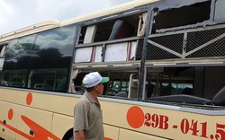 Xe du lịch Hà Nội đi qua Quảng Bình bị côn đồ ném đá, tấn công du khách