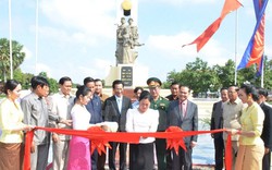 Campuchia khánh thành Đài tưởng niệm Quân tình nguyện Việt Nam