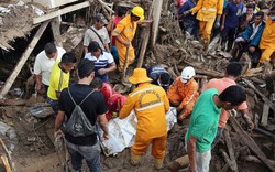 Chủ tịch nước thăm hỏi vụ lở đất và mưa lớn tại Colombia, Peru