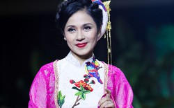 'Người đẹp Tây đô' Việt Trinh vẫn đẹp tựa Hằng Nga khi bước qua tuổi 45