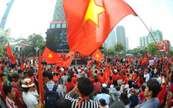Người dân TP.HCM hào hứng đợi chiến thắng của U23 Việt Nam