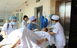 Bác sĩ 2 bệnh viện hợp sức cứu sản phụ băng huyết sau sinh