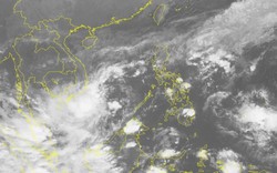 Vùng áp thấp nhiệt đới trên biển Đông vẫn tiếp tục có khả năng mạnh thêm