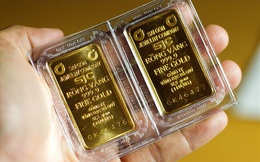 Giá vàng trong nước vẫn &quot;đắt&quot; hơn 3 triệu đồng/lượng so với vàng thế giới
