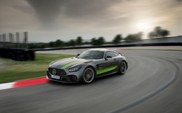 Mercedes-AMG GT R của Nguyễn Quốc Cường sớm thành hàng độc vì xe sắp bị khai tử