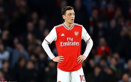Cả đội Arsenal đồng ý giảm lương vì Covid-19, nhưng Ozil từ chối vì lý do đặc biệt