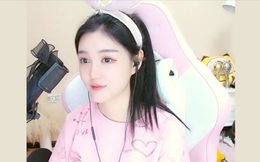 Hát ngay trên sóng livestream, nữ streamer “hớp hồn” được hơn 3 triệu người theo dõi với kỷ lục khiến tất cả đều ngã ngửa