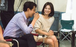 Ít ngày sau tin đồn Song Hye Kyo từng thầm yêu bạn thân của chồng cũ, dân tình bất ngờ &quot;đào mộ&quot; khoảnh khắc người đẹp thân thiết cùng Jo In Sung
