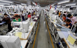 Phó Viện trưởng CIEM bình luận về việc giảm thuế &quot;cứu&quot; doanh nghiệp: Vấn đề là cứu đến đâu, chứ không thể cứu hết được!
