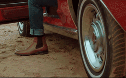 Hoàng Bách làm sống lại hit "Chuyện Chàng Cô Đơn" của AC&M sau 20 năm, lần đầu tiết lộ từng có ý định giải nghệ