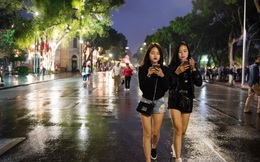 Việt Nam có đang bỏ lỡ cơ hội từ kinh tế đêm để tạo ra một trạng thái &quot;bình thường mới&quot; tốt hơn cho ngành du lịch hậu Covid-19?