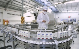 Vinamilk ký hợp đồng xuất khẩu sữa hạt và trà sữa trị giá 1,2 triệu USD sang Hàn Quốc