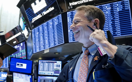 Mặc bất ổn do tác động của dịch bệnh, Dow Jones tăng hơn 200 điểm, các chỉ số lớn ghi nhận quý khởi sắc nhất trong nhiều thập kỷ