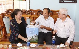 Chủ tịch Quốc hội lưu ý tỉnh Bình Phước hỗ trợ người lao động sớm quay trở lại làm việc, ổn định cuộc sống