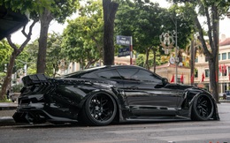 Ngắm Ford Mustang GT 5.0 độ widebody cực độc trên đường phố Hà Nội, cách đỗ xe khiến nhiều người ngạc nhiên