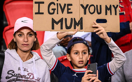 Fan nhí muốn đổi... mẹ của mình lấy áo đấu Messi