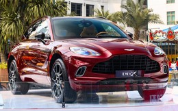 Cận cảnh Aston Martin DBX thứ 2 về Việt Nam: Giá gần 17 tỷ đồng, màu sơn là điểm nhấn chính