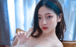 Viết tus thả thính táo bạo, nữ streamer gợi cảm khẳng định: Đừng nhìn vẻ ngoài đánh đồng tất cả!