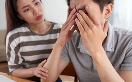 Sau chuyến công tác, tôi chết sững khi thấy chiếc áo ngực dưới gầm giường, nghe chồng giải thích mà khóc nghẹn