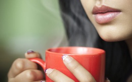 Đều đặn uống nước ấm vào 2 "thời điểm vàng" này trong ngày, cơ thể nhận được vô vàn lợi ích tốt gấp nhiều lần thuốc bổ