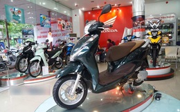 Xe máy ế ẩm, giá Winner X lao dốc 16 triệu đồng, Honda Lead, Vision… bán dưới giá đề xuất