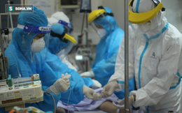 F0 bình phục tìm việc làm chăm sóc F0: 'Dù biết nguy cơ tái nhiễm nguy hiểm nhưng vì cuộc sống nên phải ráng'