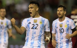 Lautaro Martinez tỏa sáng, Argentina thắng dễ Venezuela