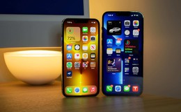 iPhone 13 Pro Max, Galaxy Z Fold3, iPhone 12... đồng loạt rớt giá mạnh