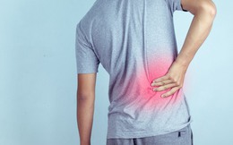 Người đàn ông có khối u hiếm gặp trên cả 2 thận: Cảnh giác triệu chứng đau hông lưng