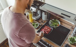 Cảnh báo 3 loại thịt càng ăn nhiều càng gây suy giảm hormone nam: Nam giới muốn lập gia đình ĐỪNG dại ăn protein quá &quot;giới hạn vàng&quot;