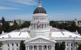 Meta, TikTok có thể bị kiện tại California nếu áp dụng các tính năng gây nghiện cho người dùng trẻ